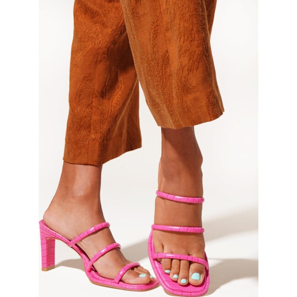Charlotte Stone Zuma Open-Toe Low Heel Sandal In Fandango Pink 10